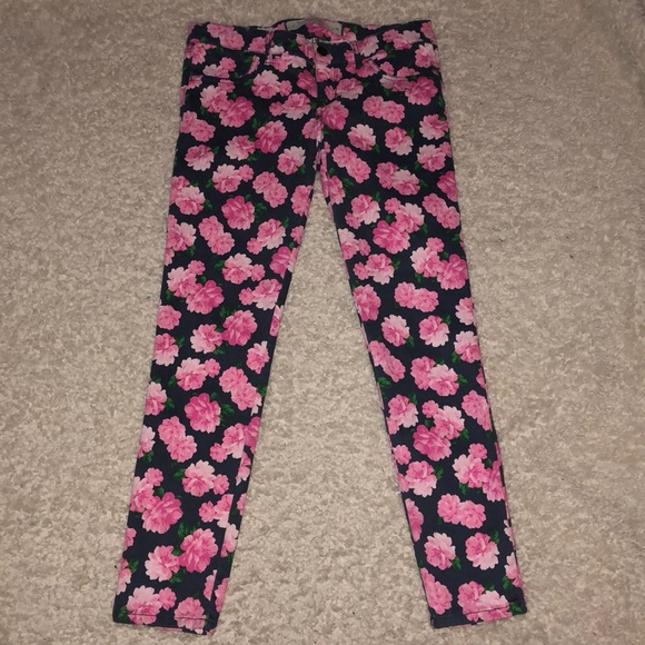Hollister Pants - Floral Hollister skinny crop pants size 2 / 26